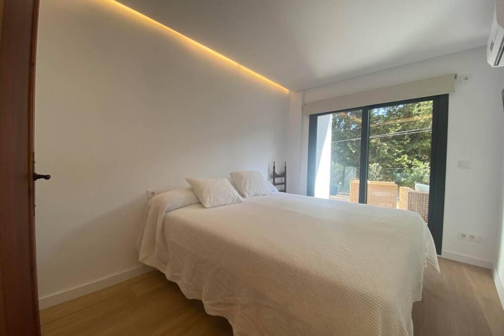Beautiful Designer In Holiday home Illetas